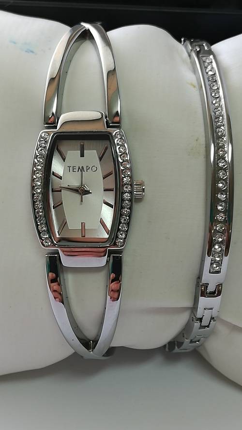 Women's Watches Tempo Ladies watch and bracelet set was listed for